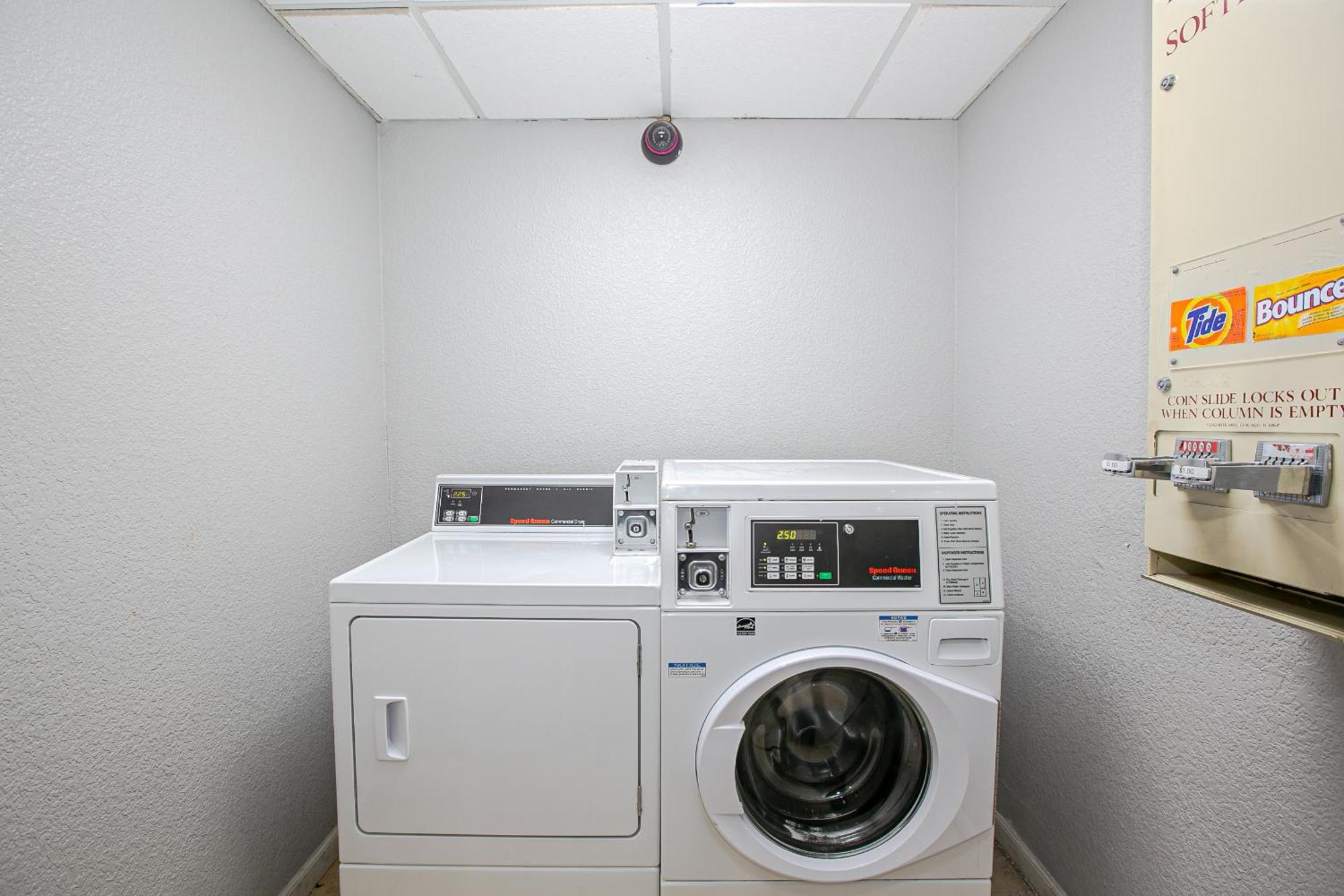 Quality Inn Dayton Airport Englewood Buitenkant foto